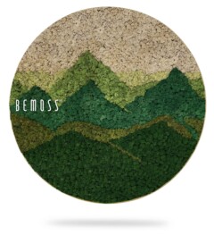Rond kunstwerk van BEMOSS met een gelaagd landschap van groene en bruine tinten dat lijkt op bergen of heuvels, gemaakt met geconserveerd mos. De natuurlijke textuur en variërende groentinten geven een gevoel van diepte aan de moschilderij.